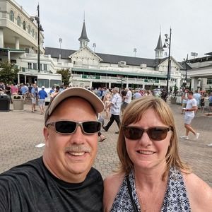 Meet your Posher, Tom